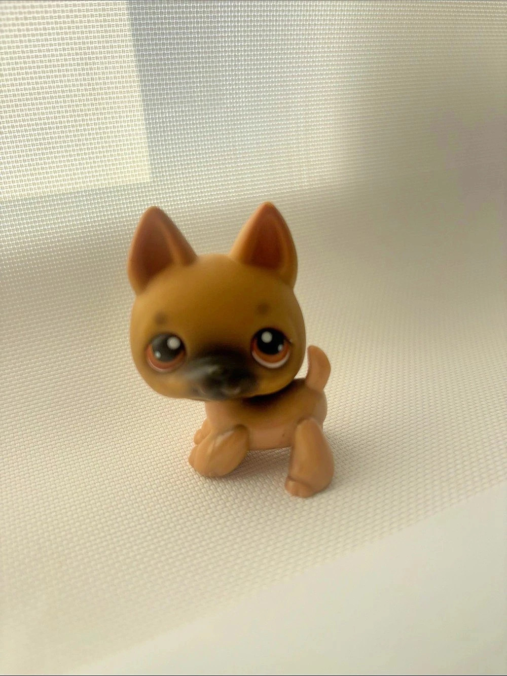 Hasbro Littlest Pet Shop German Shepherd #61 Brown Figurine